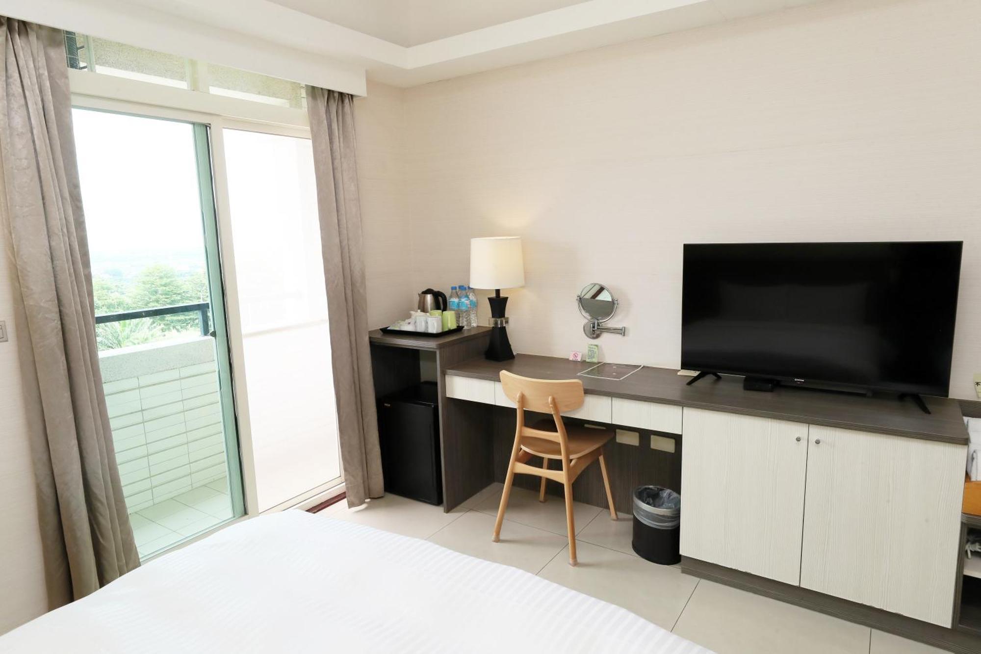 Hoya Resort Hotel Chiayi Экстерьер фото