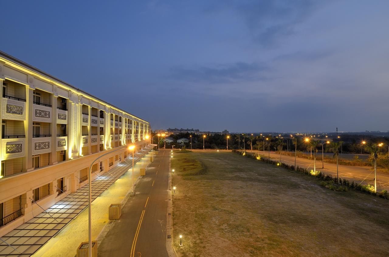 Hoya Resort Hotel Chiayi Экстерьер фото